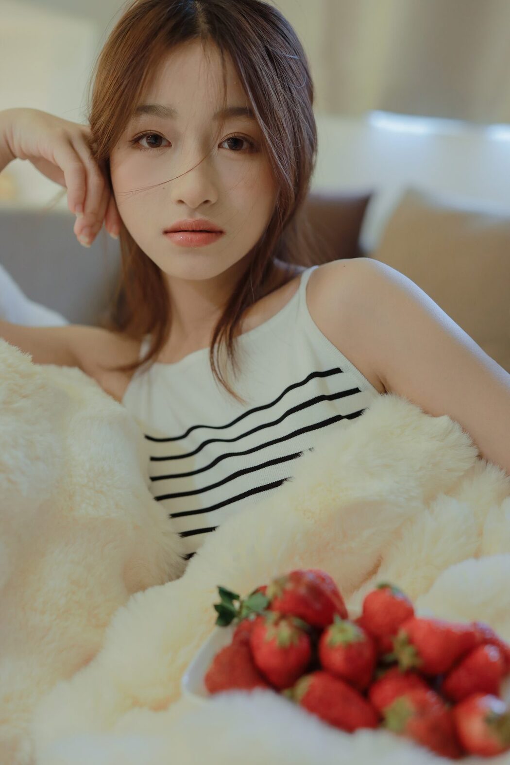 YiTuYu艺图语 Vol.4453 Yu Er