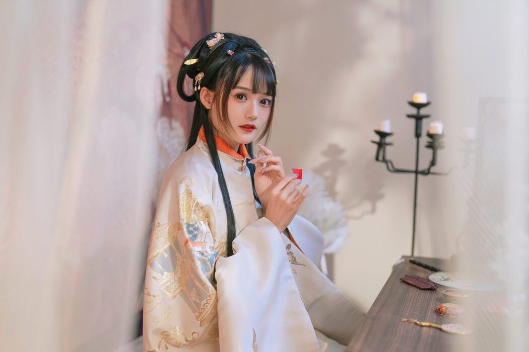 YiTuYu艺图语 Vol.4399 Tu Zi Zzz Bu Chi Hu Luo Bo