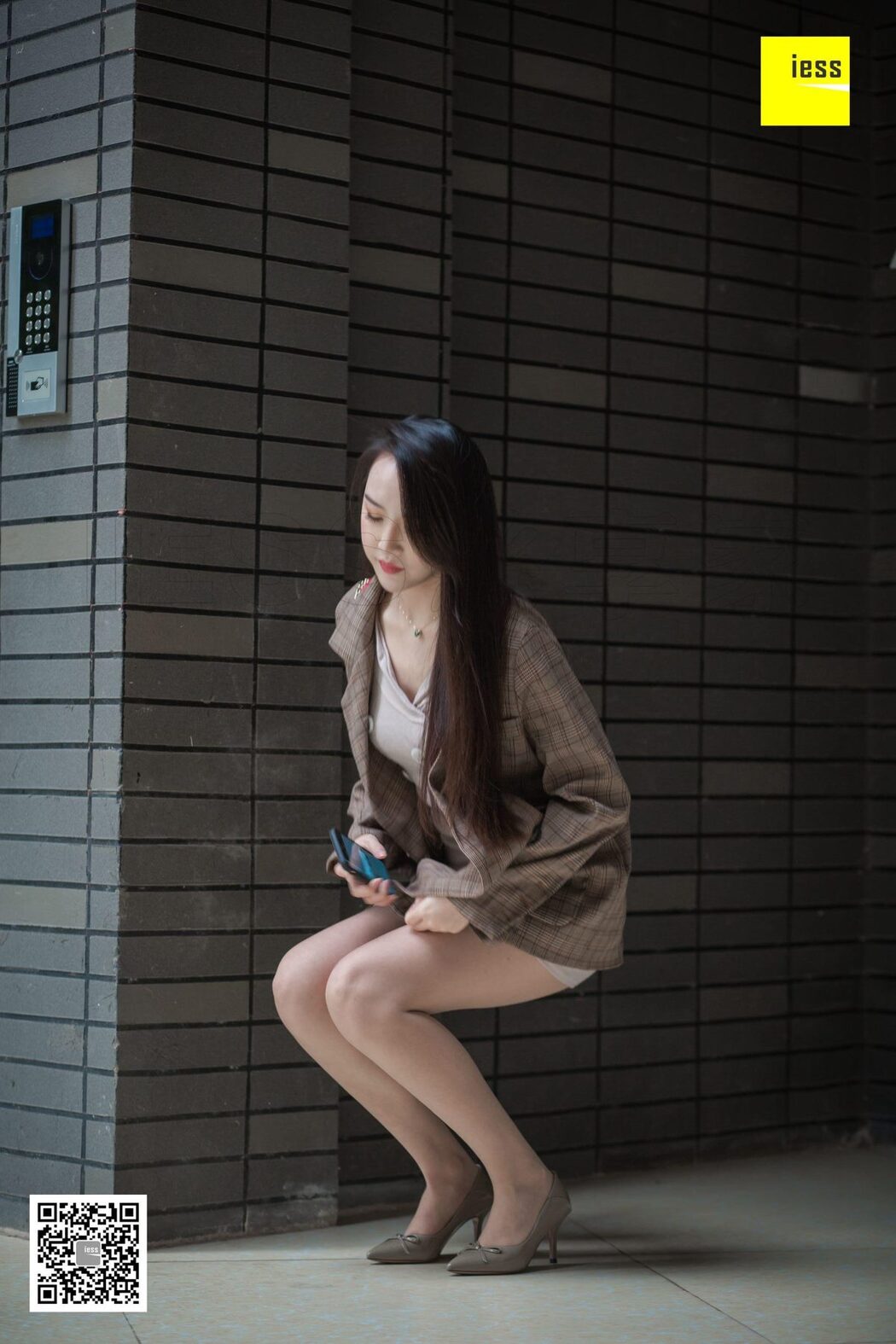 IESS异思趣向 SXJ.397 Yun Zhi