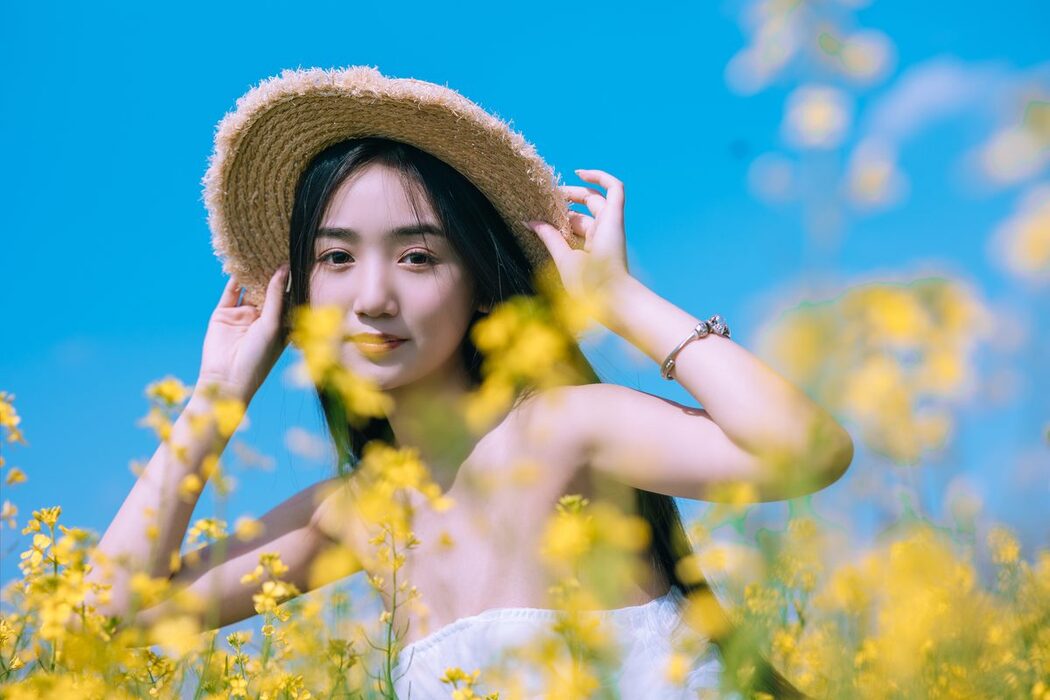 YiTuYu艺图语 Vol.4426 Yi Yu He Bao Dan