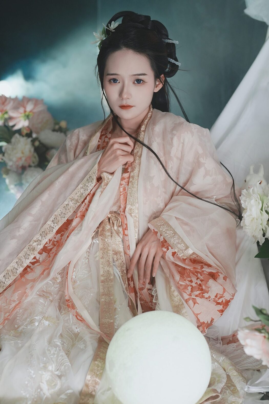 YiTuYu艺图语 Vol.4406 Tu Zi Zzz Bu Chi Hu Luo Bo Cover Photo
