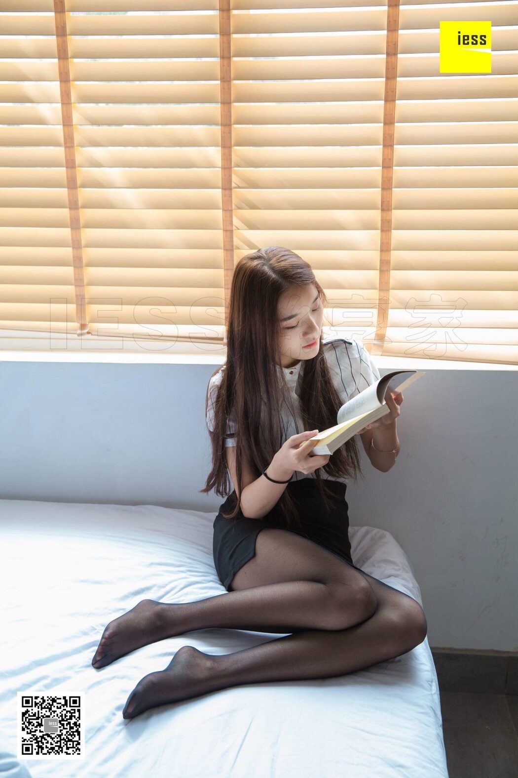 IESS异思趣向 SXJ.399 Wan Ping