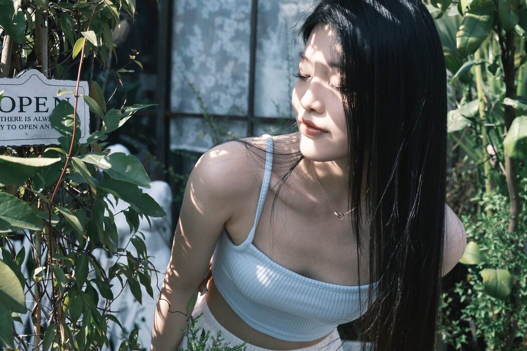 YiTuYu艺图语 Vol.4510 Yu Jun