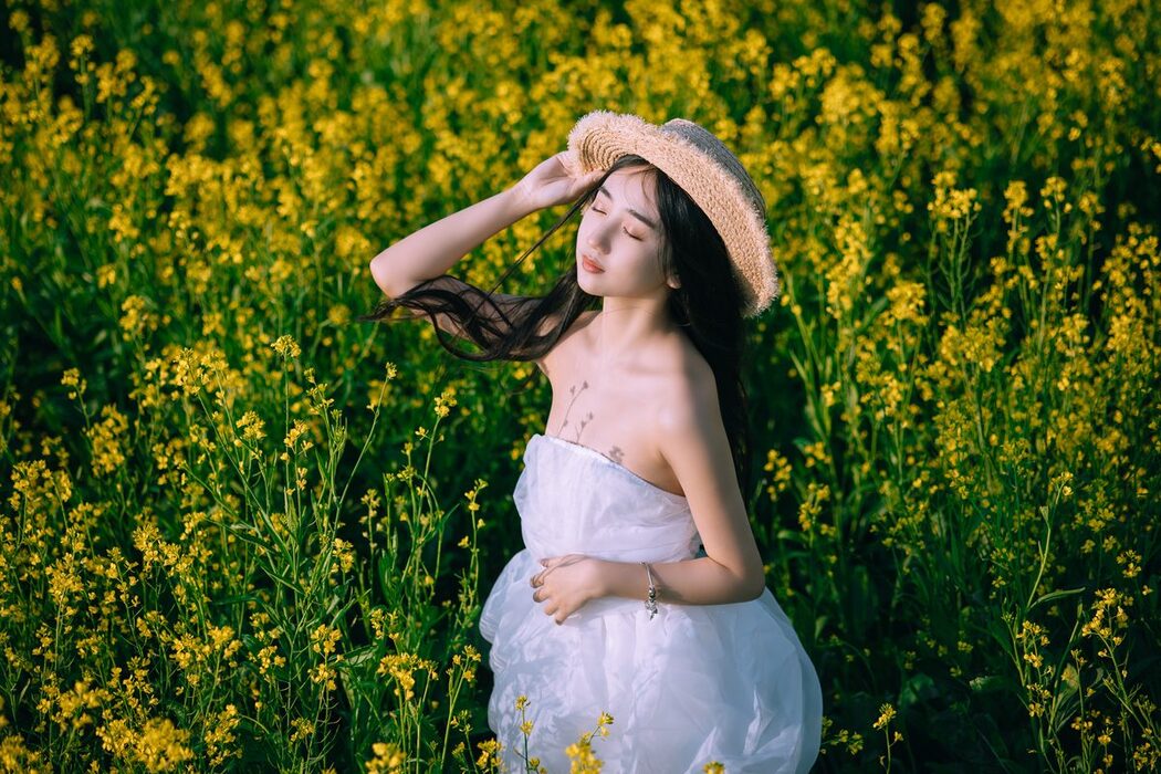 YiTuYu艺图语 Vol.4426 Yi Yu He Bao Dan