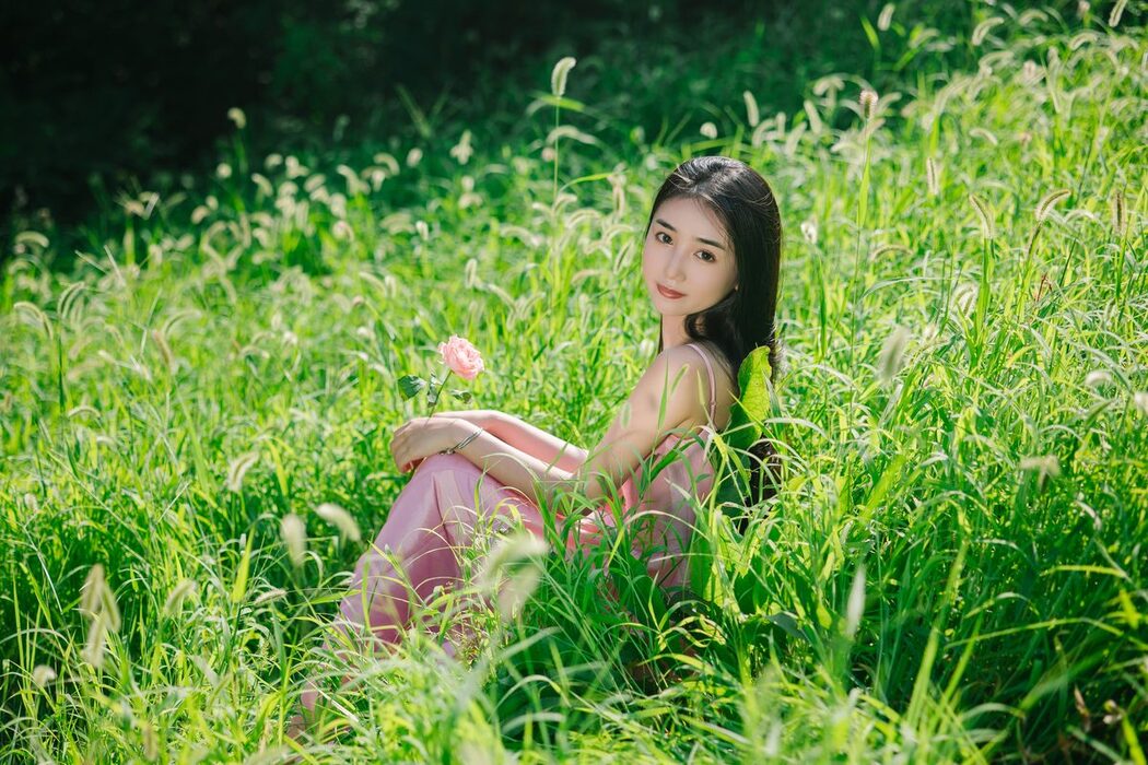 YiTuYu艺图语 Vol.4507 Yi Yu He Bao Dan