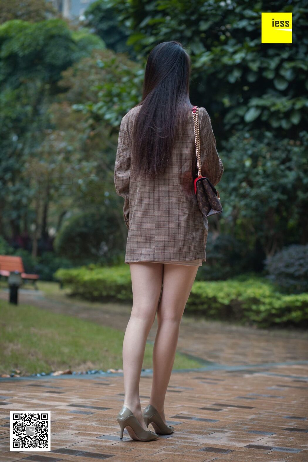 IESS异思趣向 SXJ.397 Yun Zhi