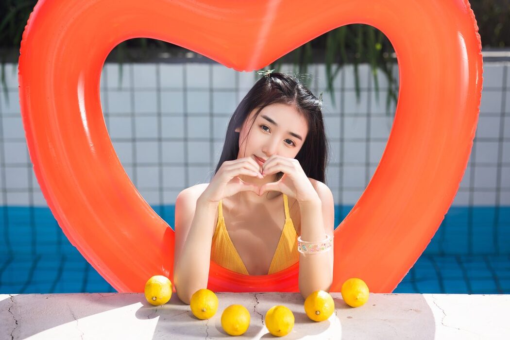 YiTuYu艺图语 Vol.4479 Yi Yu He Bao Dan