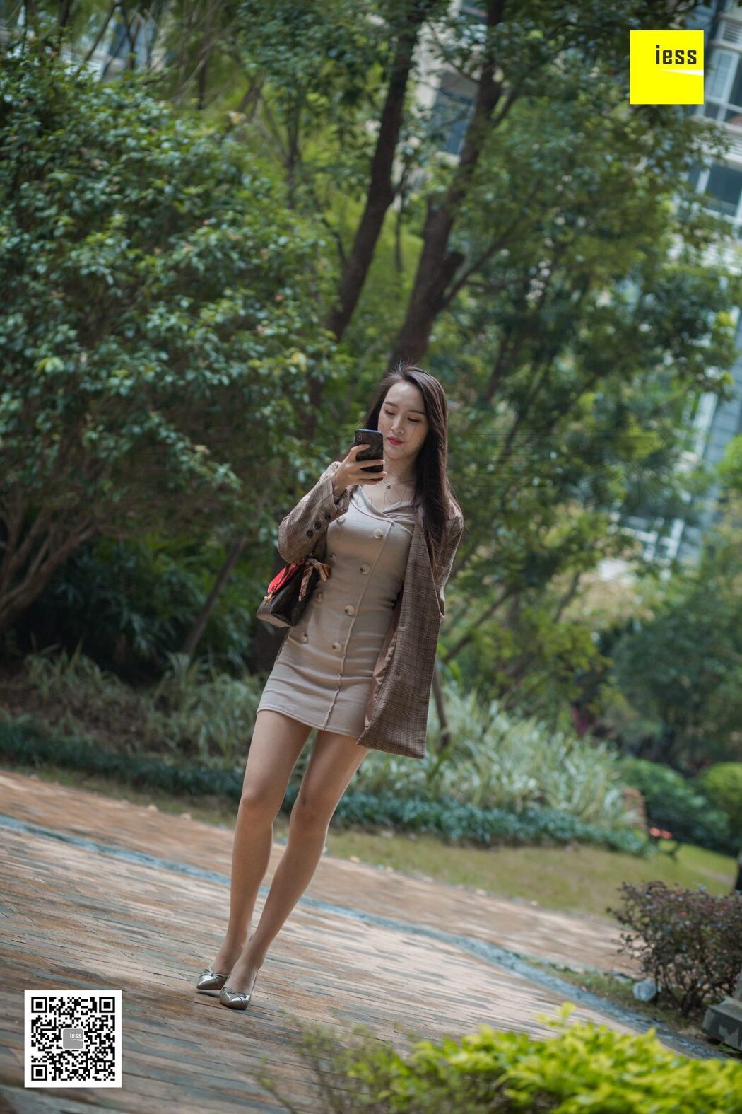 IESS异思趣向 SXJ.397 Yun Zhi