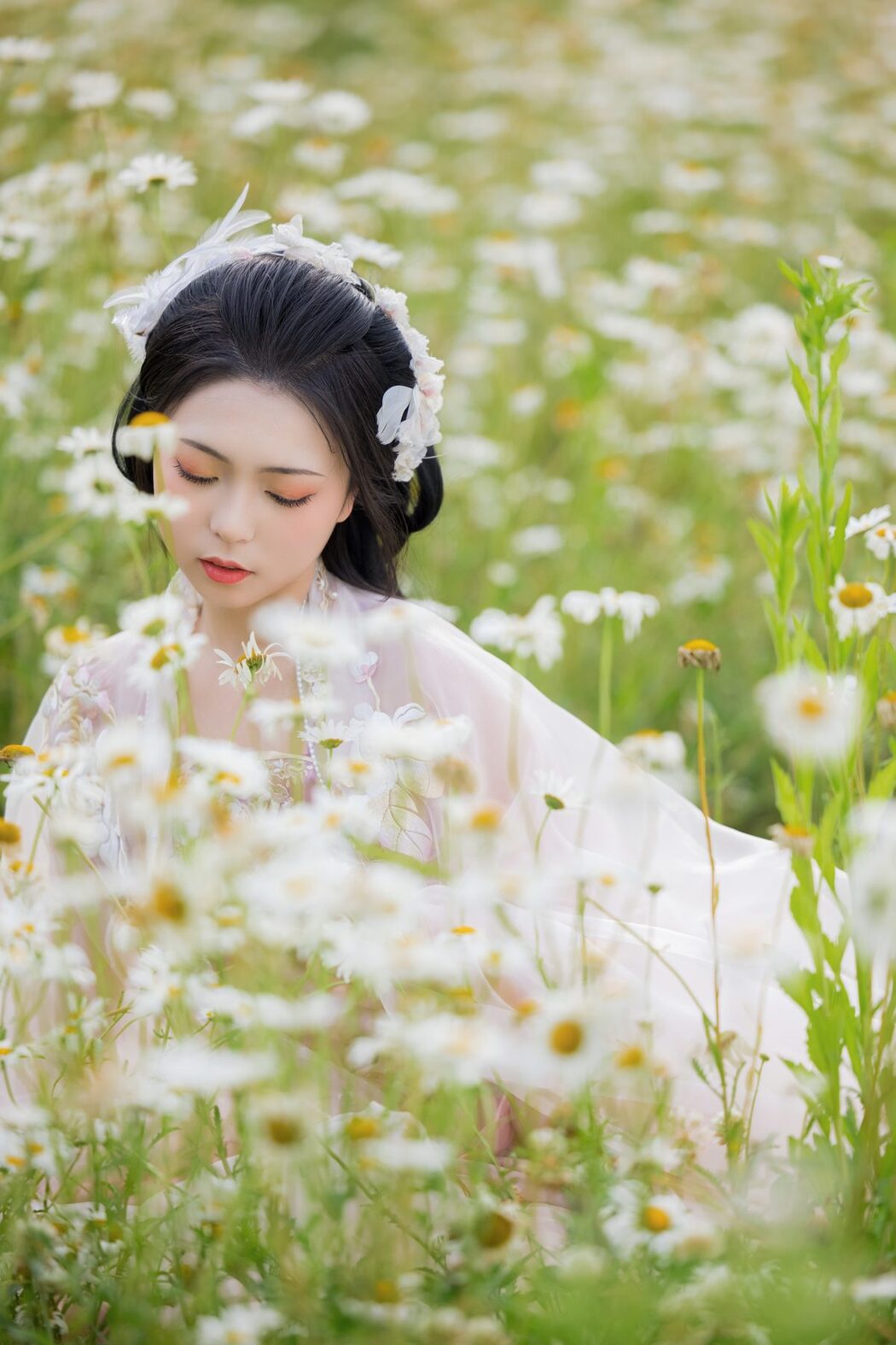 YiTuYu艺图语 Vol.4383 Qian Mo Hong Chen