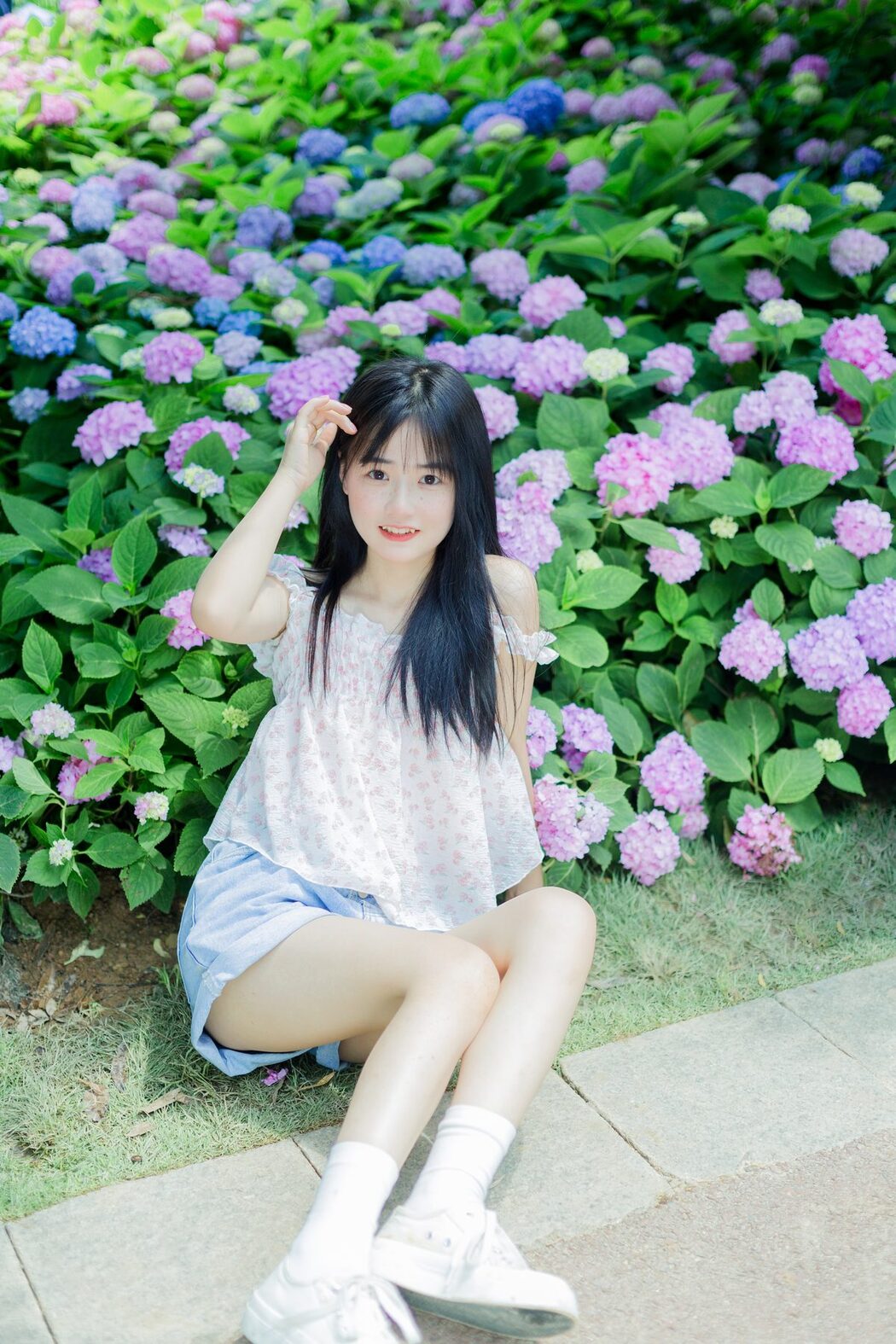 YiTuYu艺图语 Vol.4477 Xiao Yi Mei Mei Cute