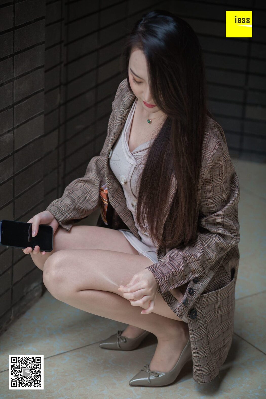 IESS异思趣向 SXJ.397 Yun Zhi