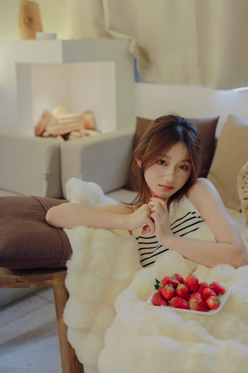YiTuYu艺图语 Vol.4453 Yu Er