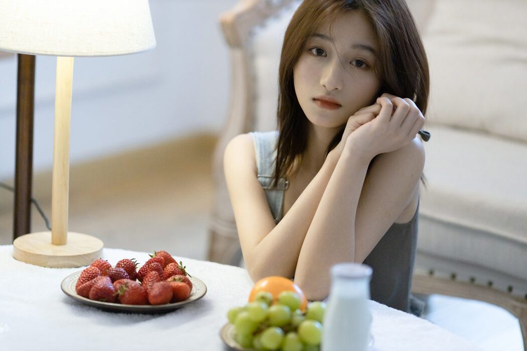 YiTuYu艺图语 Vol.4505 Yu Er