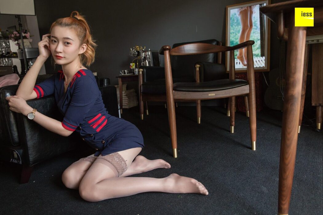 IESS异思趣向 SXJ.402 Qiu Qiu
