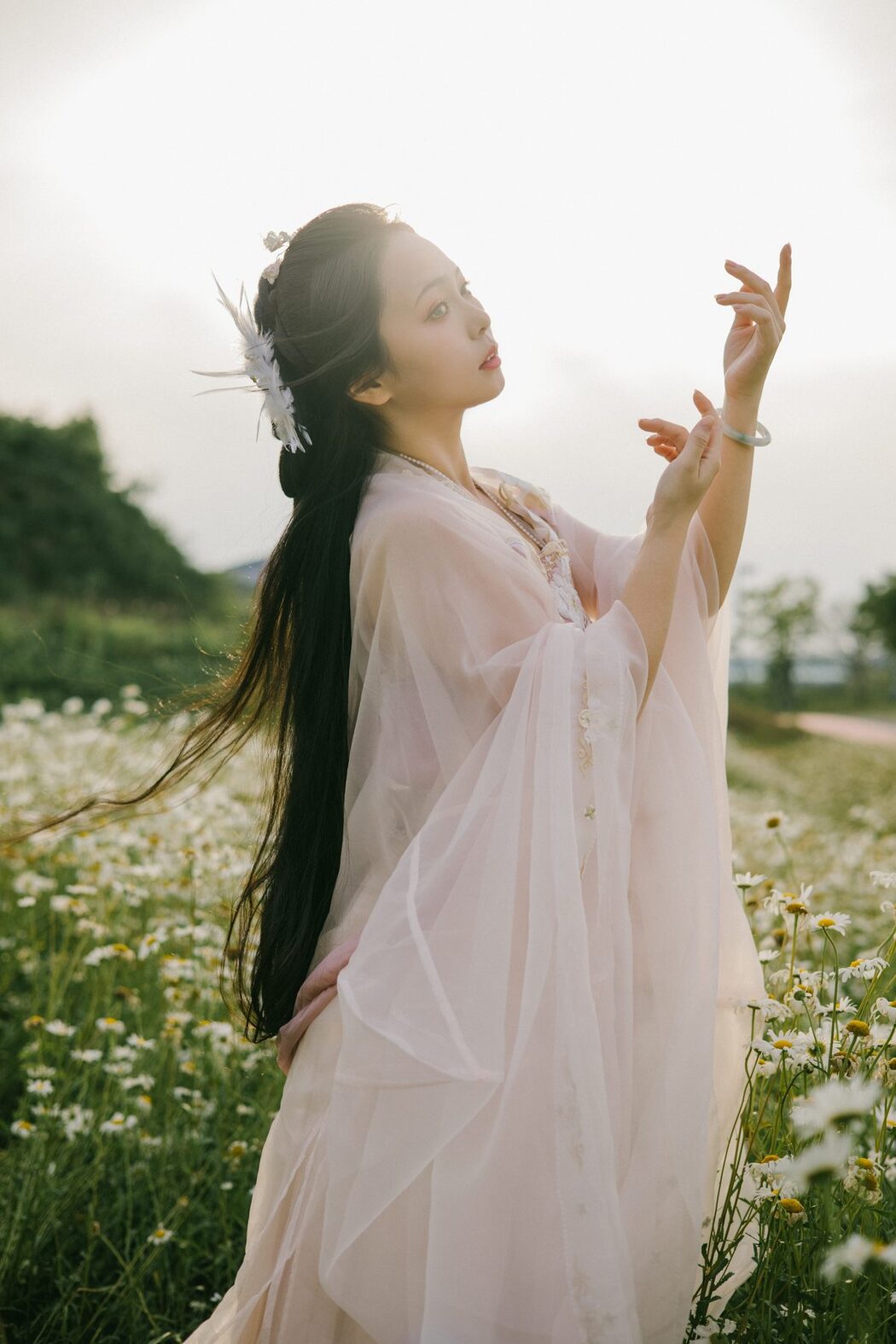 YiTuYu艺图语 Vol.4383 Qian Mo Hong Chen