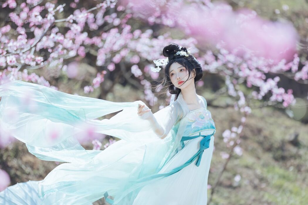 YiTuYu艺图语 Vol.4596 Qi Luo Sheng De Xiao Su Su