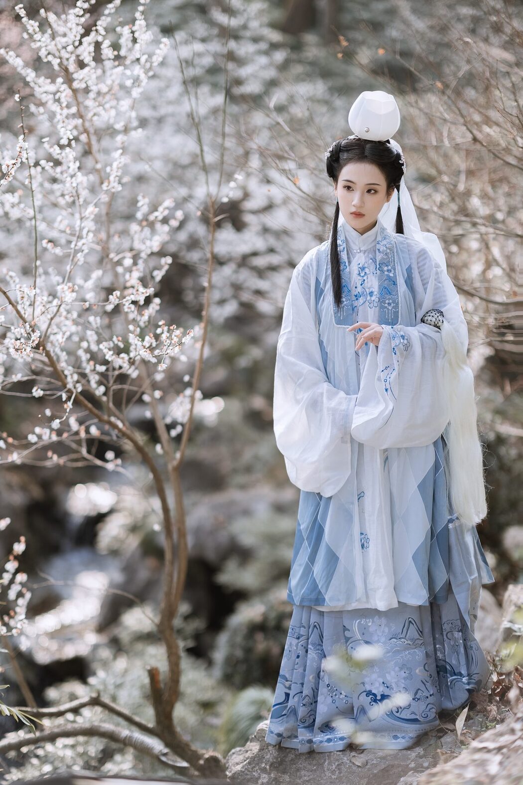 YiTuYu艺图语 Vol.4573 Fang Ting Yu