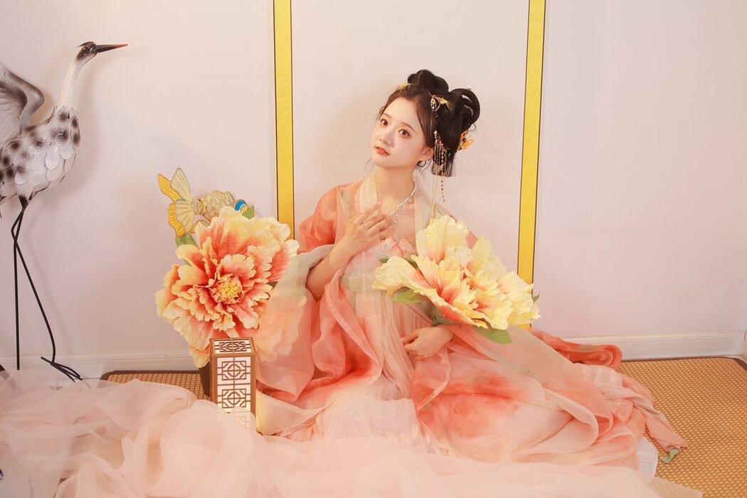 YiTuYu艺图语 Vol.4658 You Er Bai Bai