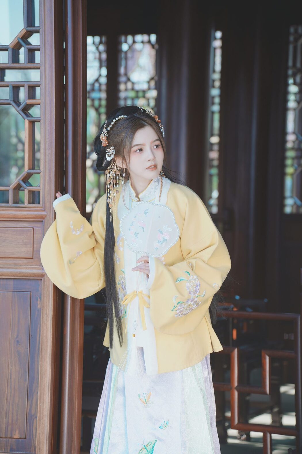 YiTuYu艺图语 Vol.4677 Tifa Ding Xiao Ni