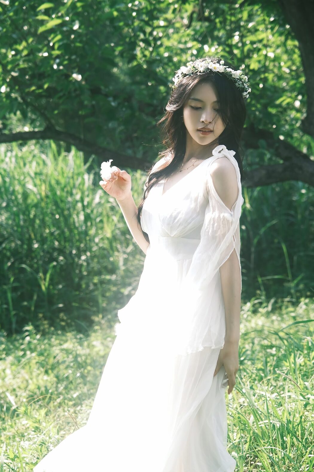 YiTuYu艺图语 Vol.4523 Lu Rou Chi Bu Bao