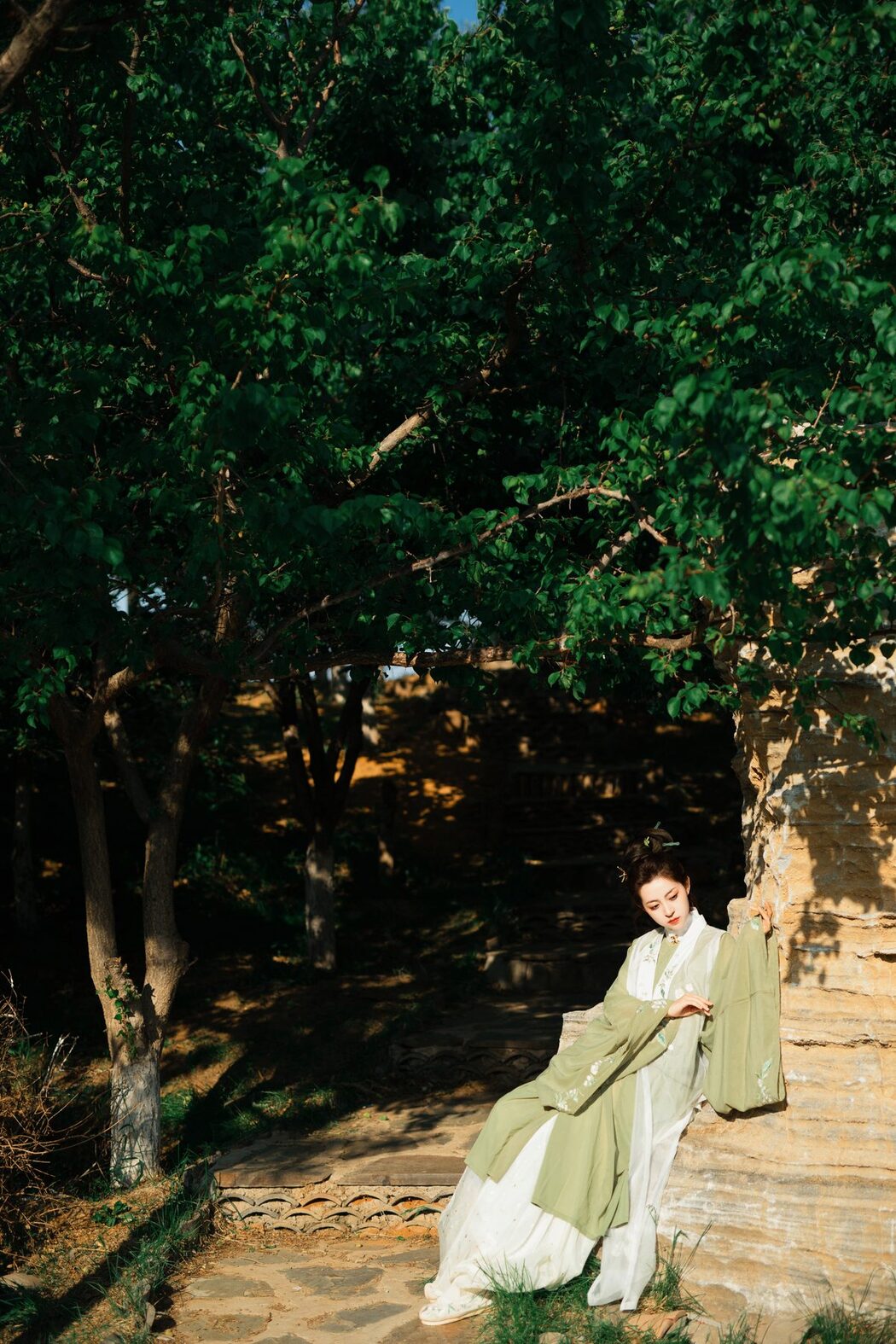 YiTuYu艺图语 Vol.4607 Yi Xuan