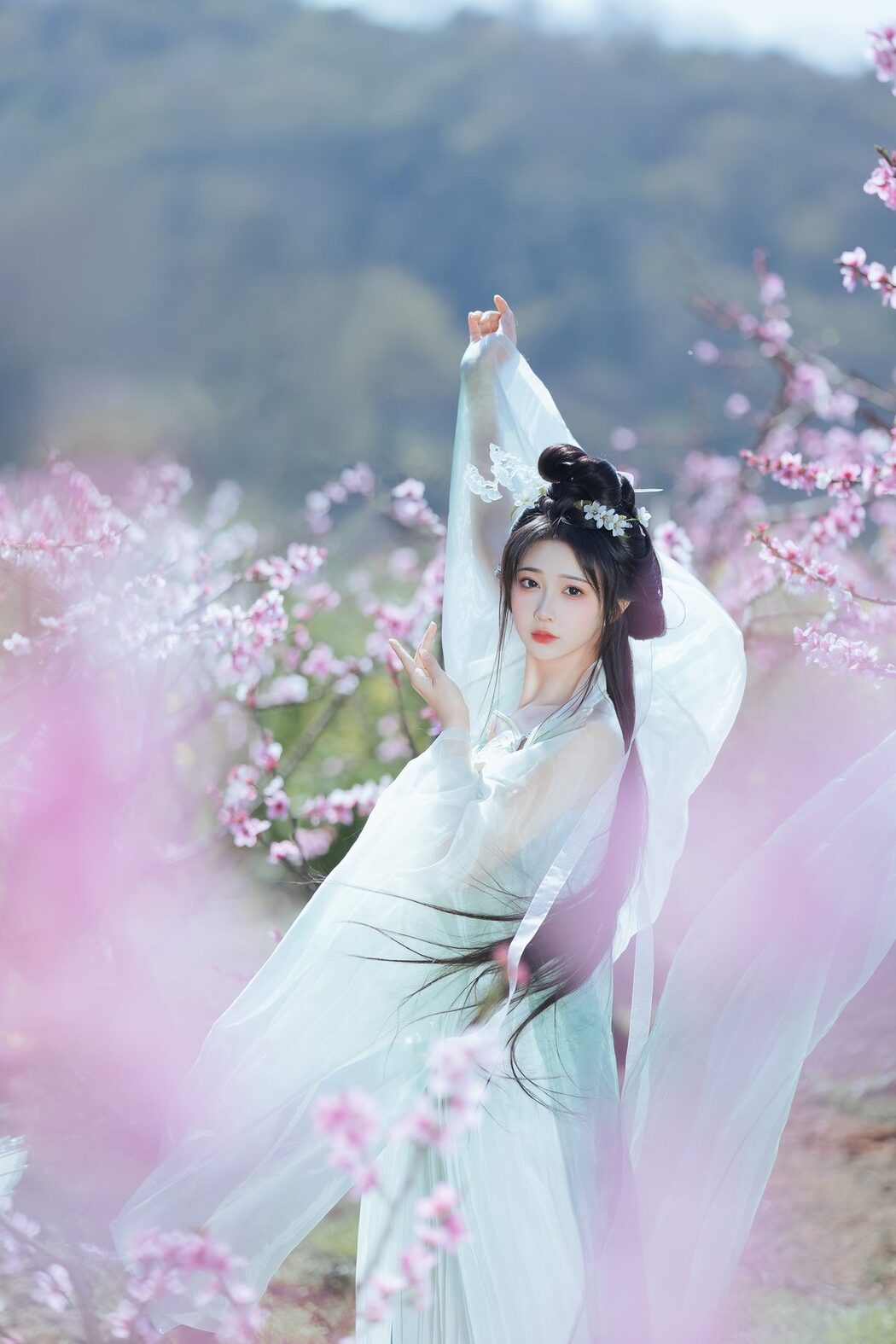 YiTuYu艺图语 Vol.4596 Qi Luo Sheng De Xiao Su Su