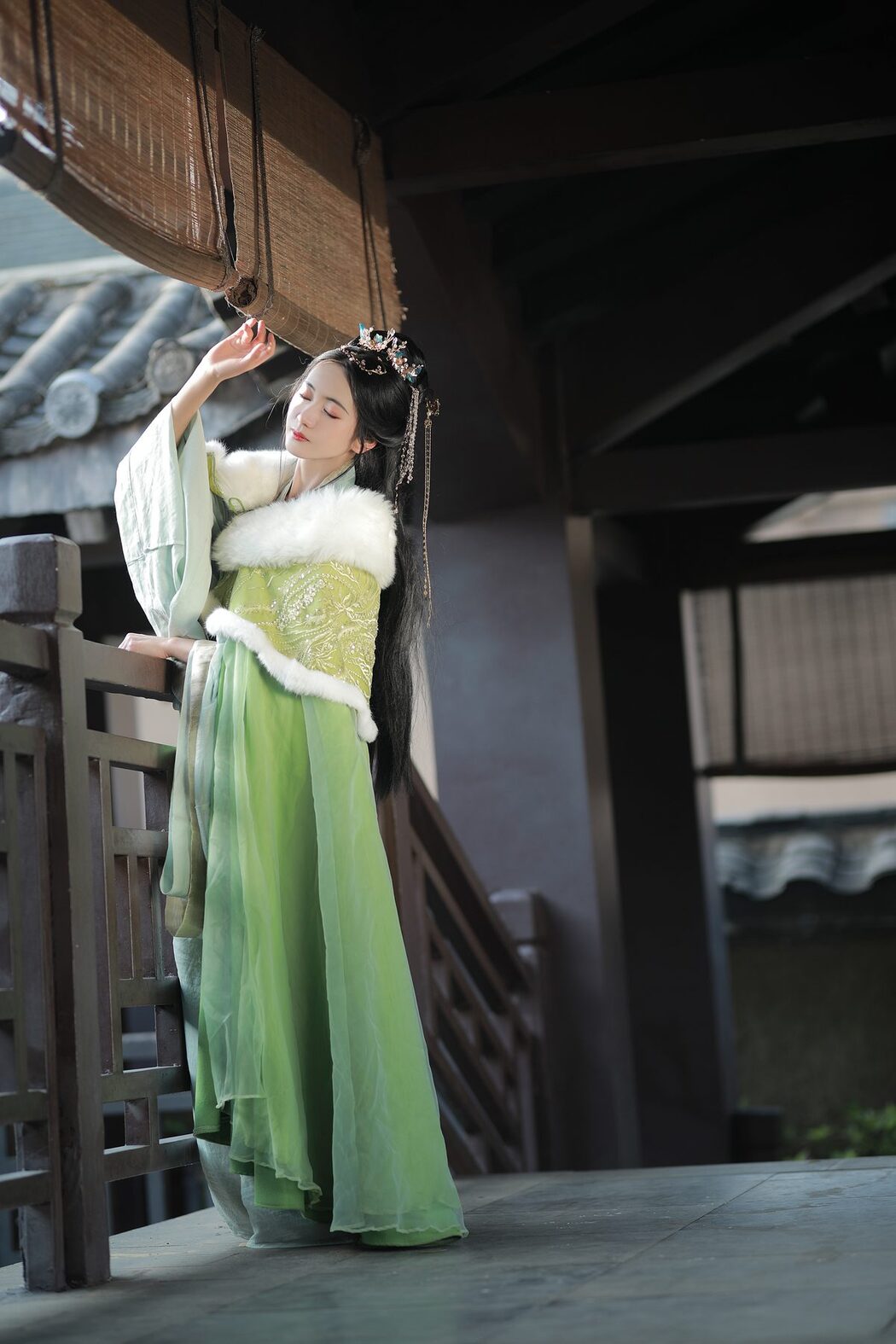 YiTuYu艺图语 Vol.4626 Yu Jin