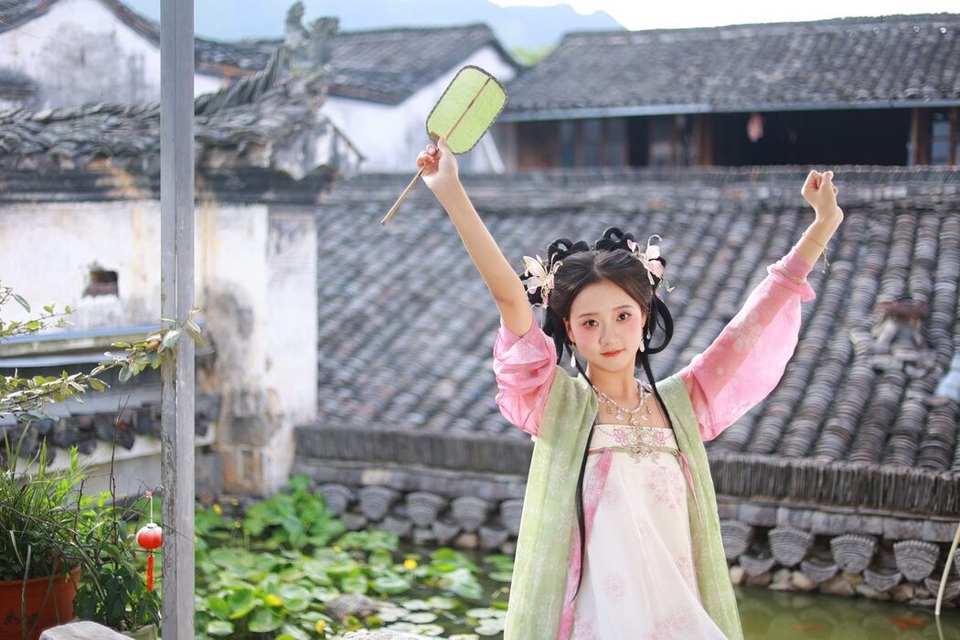 YiTuYu艺图语 Vol.4629 You Er Bai Bai