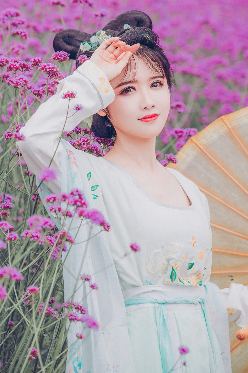 YiTuYu艺图语 Vol.4634 Yuan Xiao Yi Cover Photo