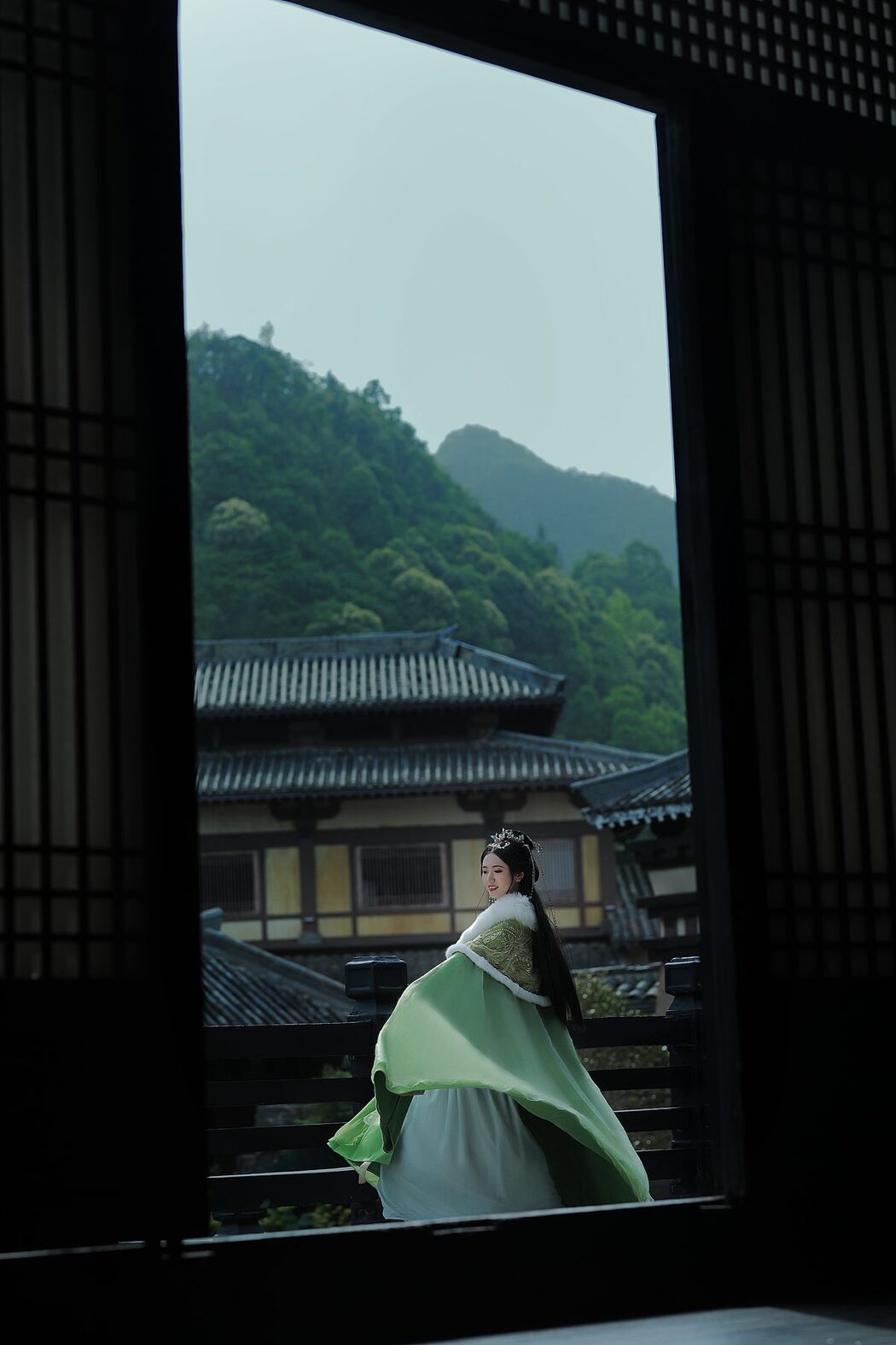 YiTuYu艺图语 Vol.4626 Yu Jin