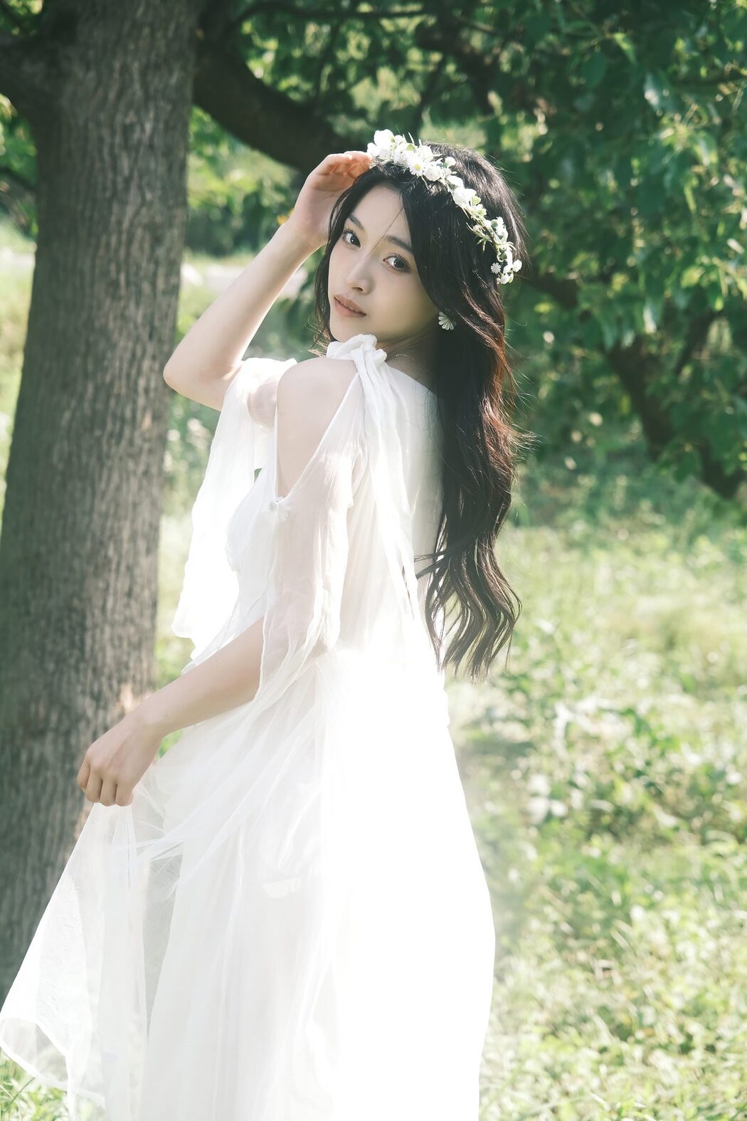 YiTuYu艺图语 Vol.4523 Lu Rou Chi Bu Bao