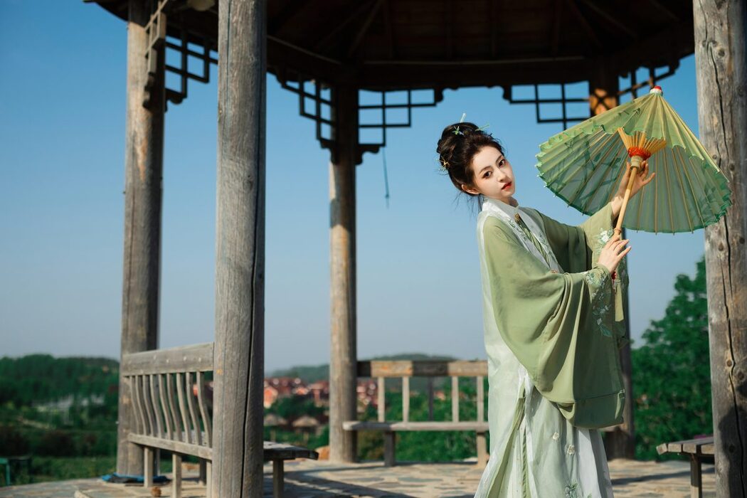 YiTuYu艺图语 Vol.4607 Yi Xuan