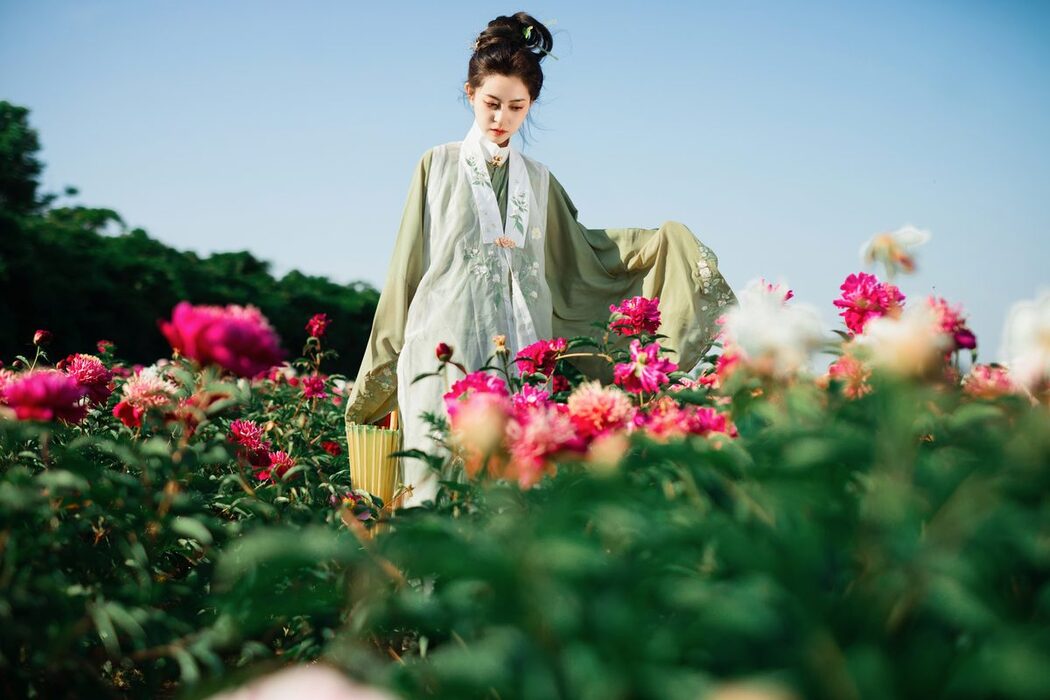 YiTuYu艺图语 Vol.4607 Yi Xuan