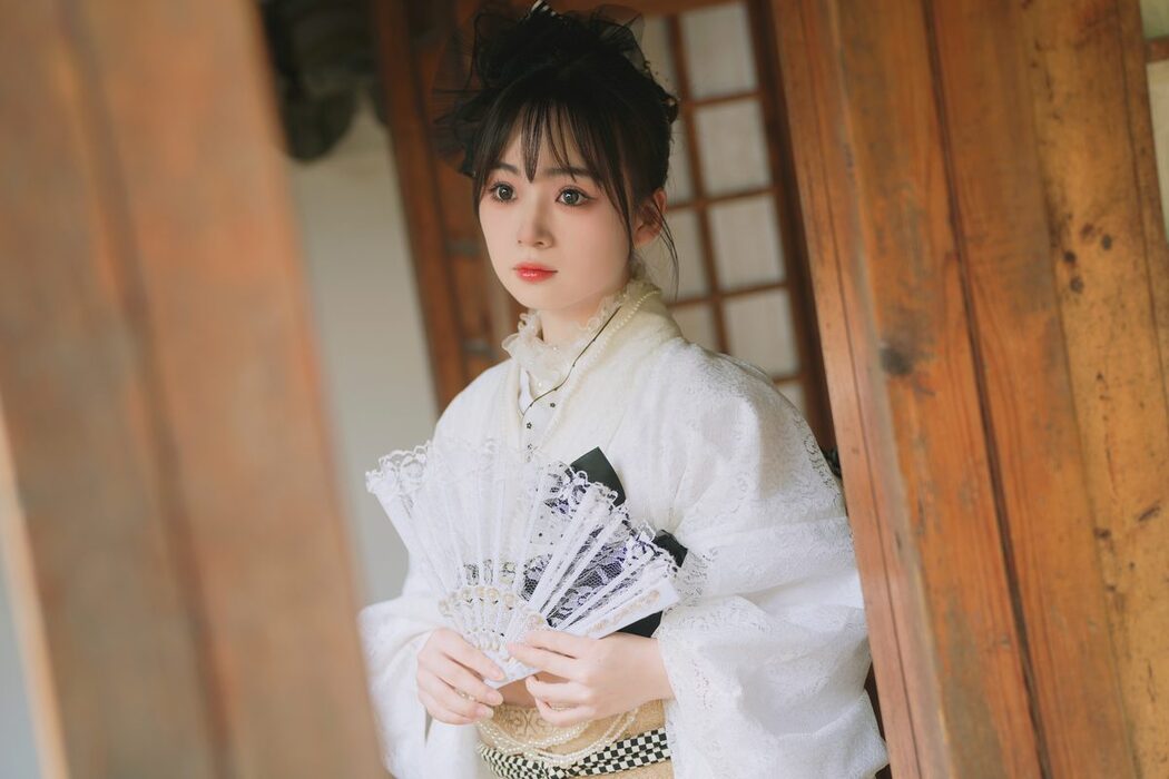 YiTuYu艺图语 Vol.4648 Zhi Zhi