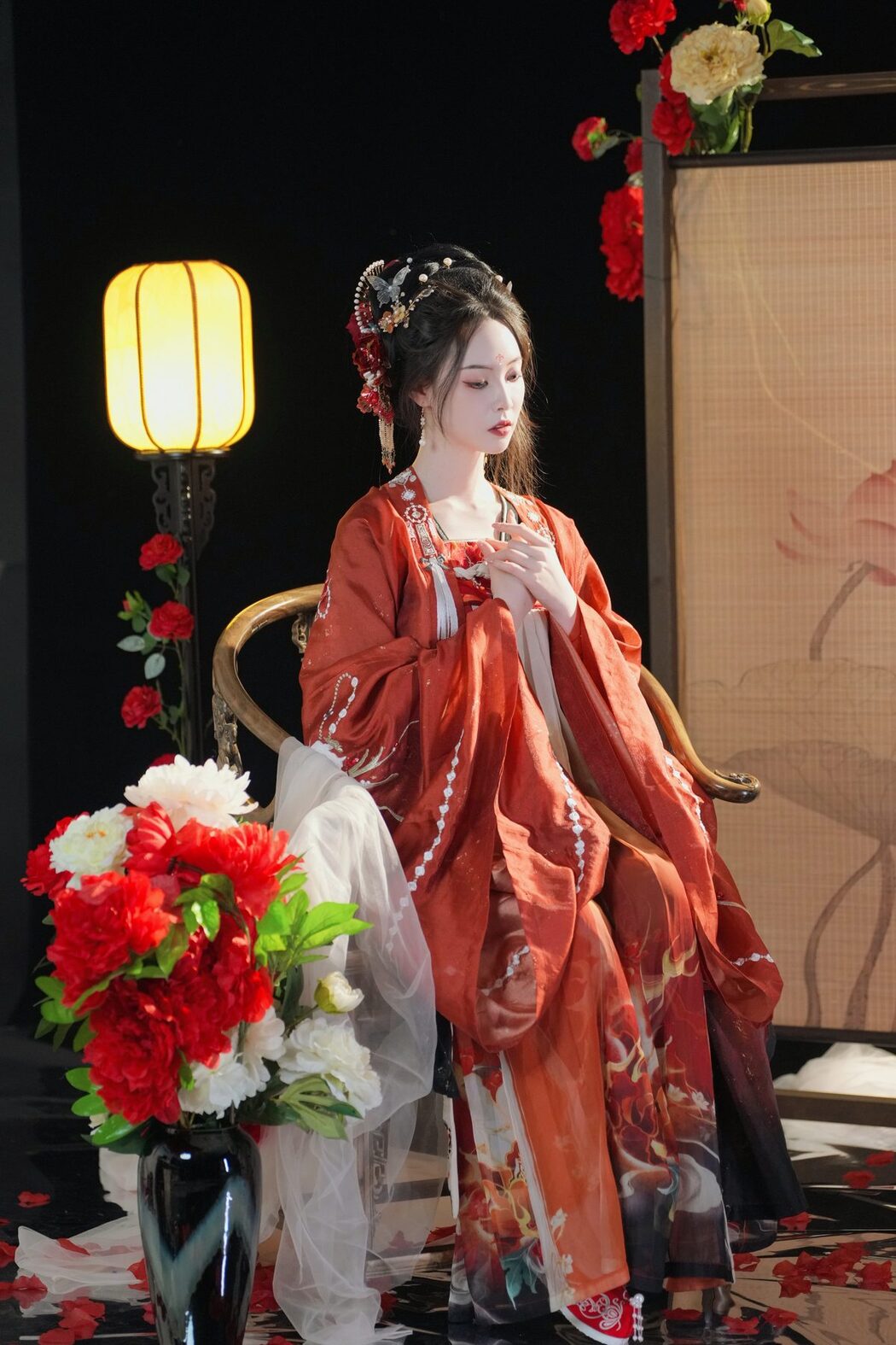 YiTuYu艺图语 Vol.4522 Vi Ge Vivian