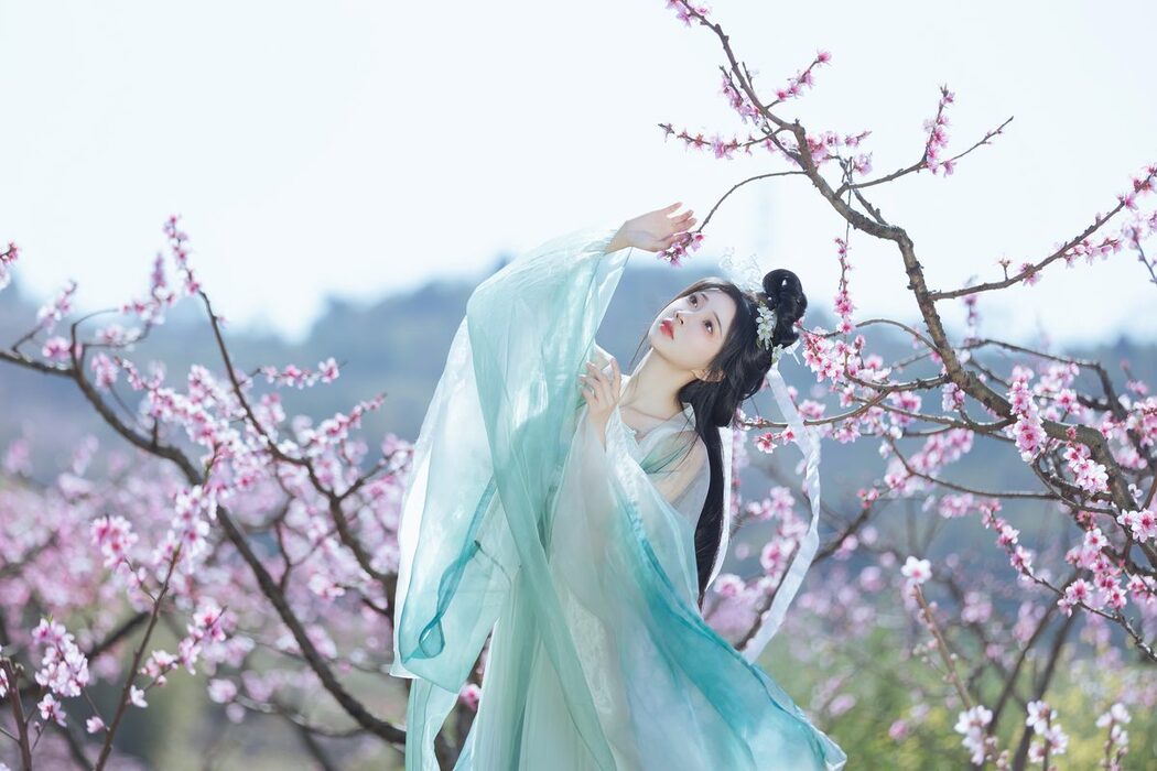 YiTuYu艺图语 Vol.4596 Qi Luo Sheng De Xiao Su Su