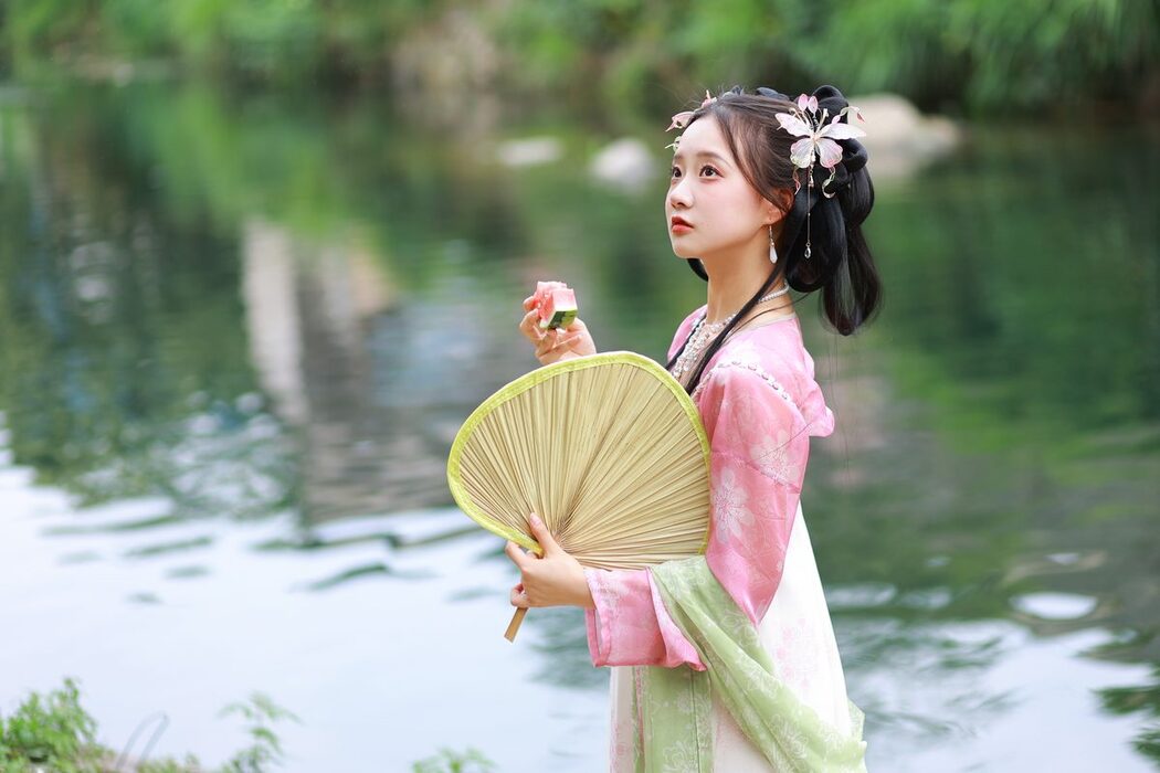 YiTuYu艺图语 Vol.4629 You Er Bai Bai
