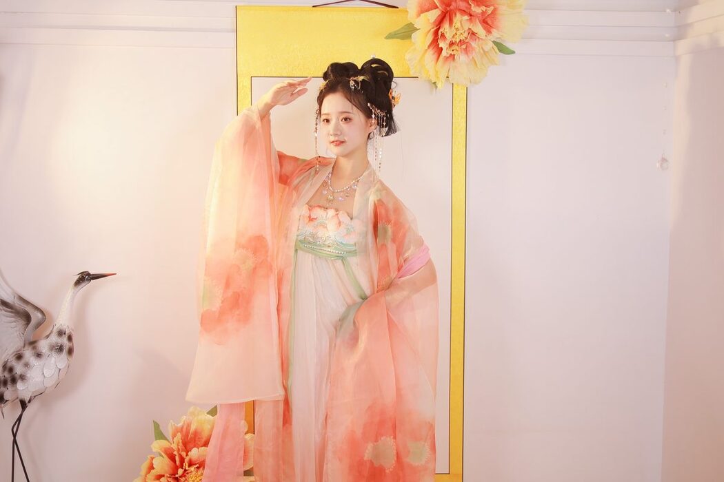 YiTuYu艺图语 Vol.4658 You Er Bai Bai