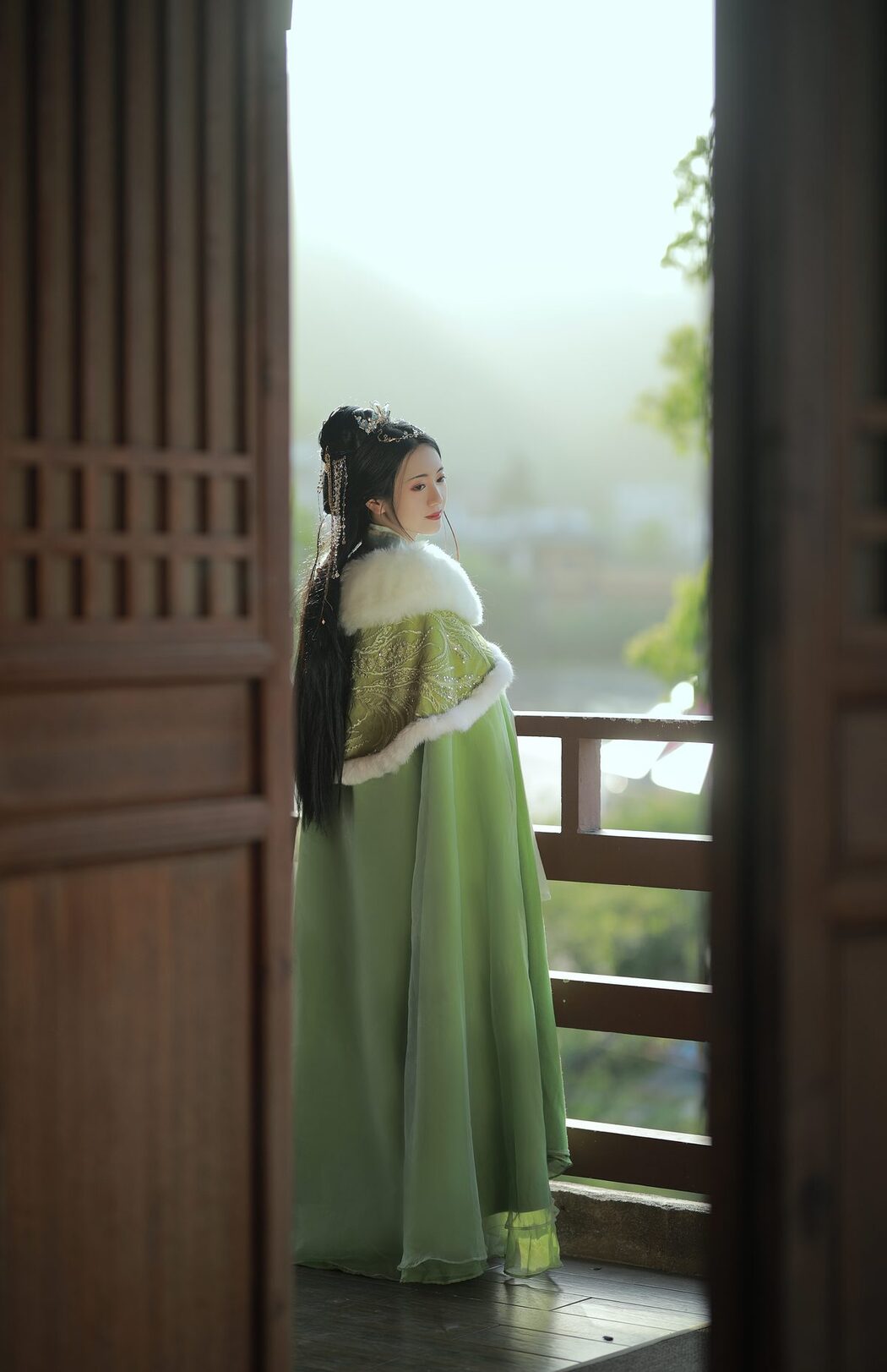 YiTuYu艺图语 Vol.4626 Yu Jin