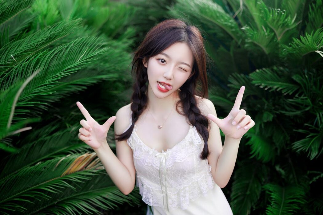 YiTuYu艺图语 Vol.4623 Xiao Mi Dou