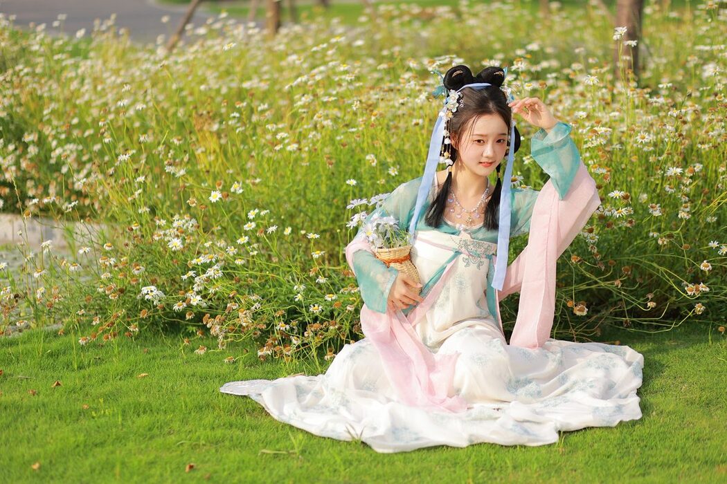 YiTuYu艺图语 Vol.4672 You Er Bai Bai