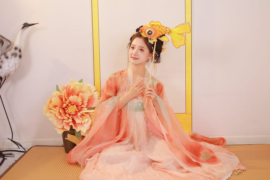YiTuYu艺图语 Vol.4658 You Er Bai Bai
