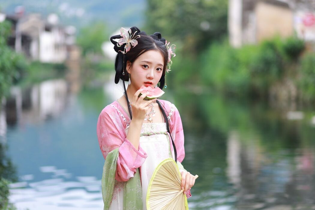 YiTuYu艺图语 Vol.4629 You Er Bai Bai