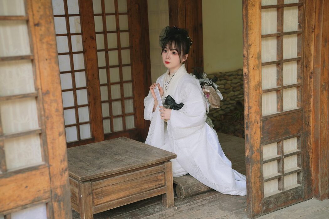 YiTuYu艺图语 Vol.4648 Zhi Zhi