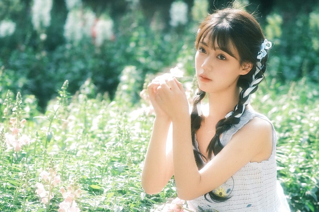YiTuYu艺图语 Vol.4633 Xiao Yu