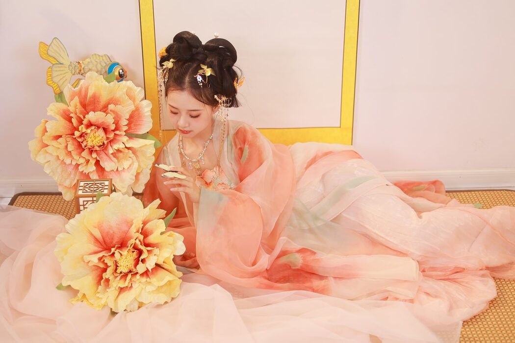 YiTuYu艺图语 Vol.4658 You Er Bai Bai