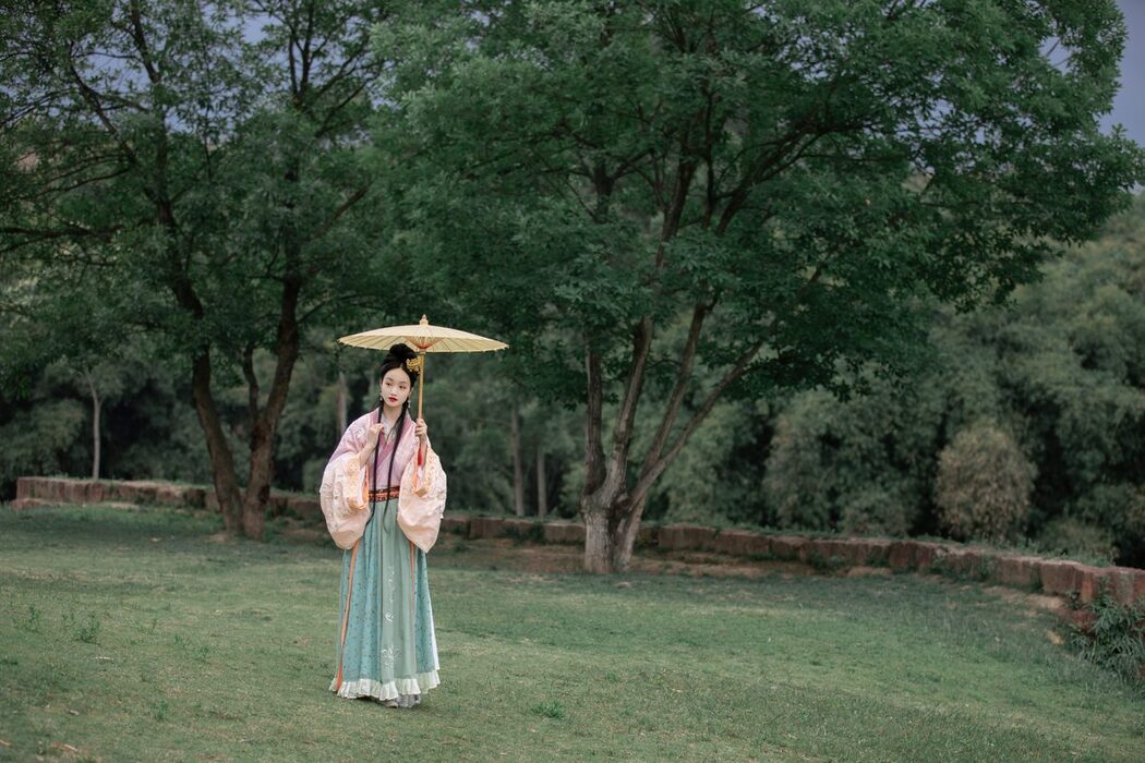 YiTuYu艺图语 Vol.4585 Ling Zi Xi