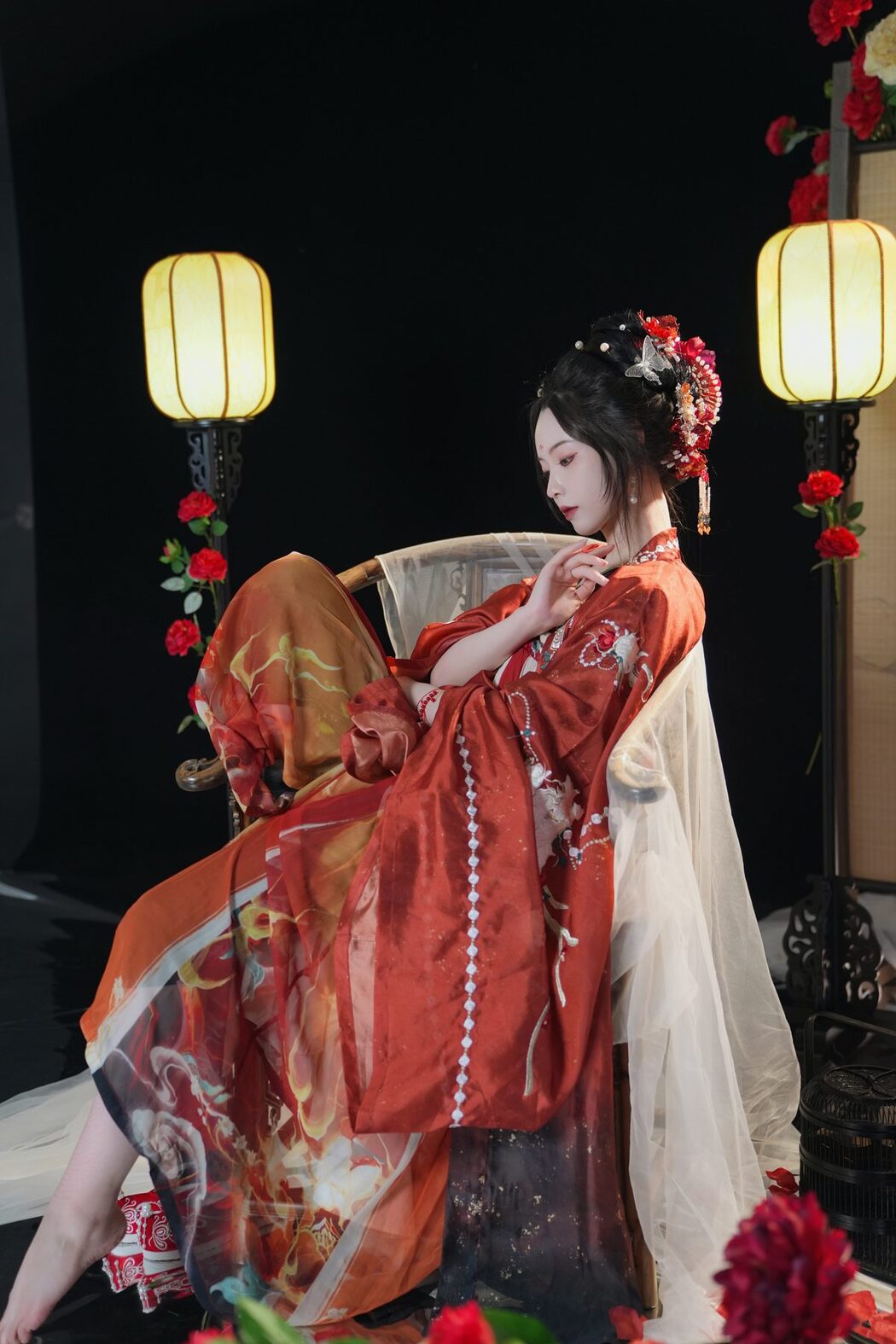 YiTuYu艺图语 Vol.4522 Vi Ge Vivian