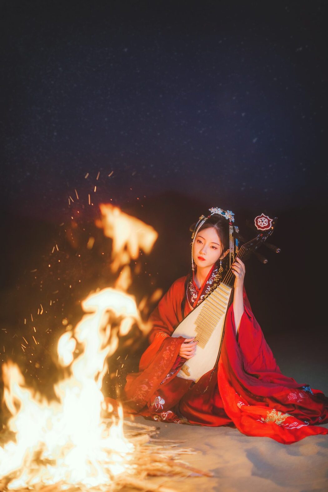 YiTuYu艺图语 Vol.4524 Xiao Wen Nuan Xiang Yao Ge Da Tai Yang