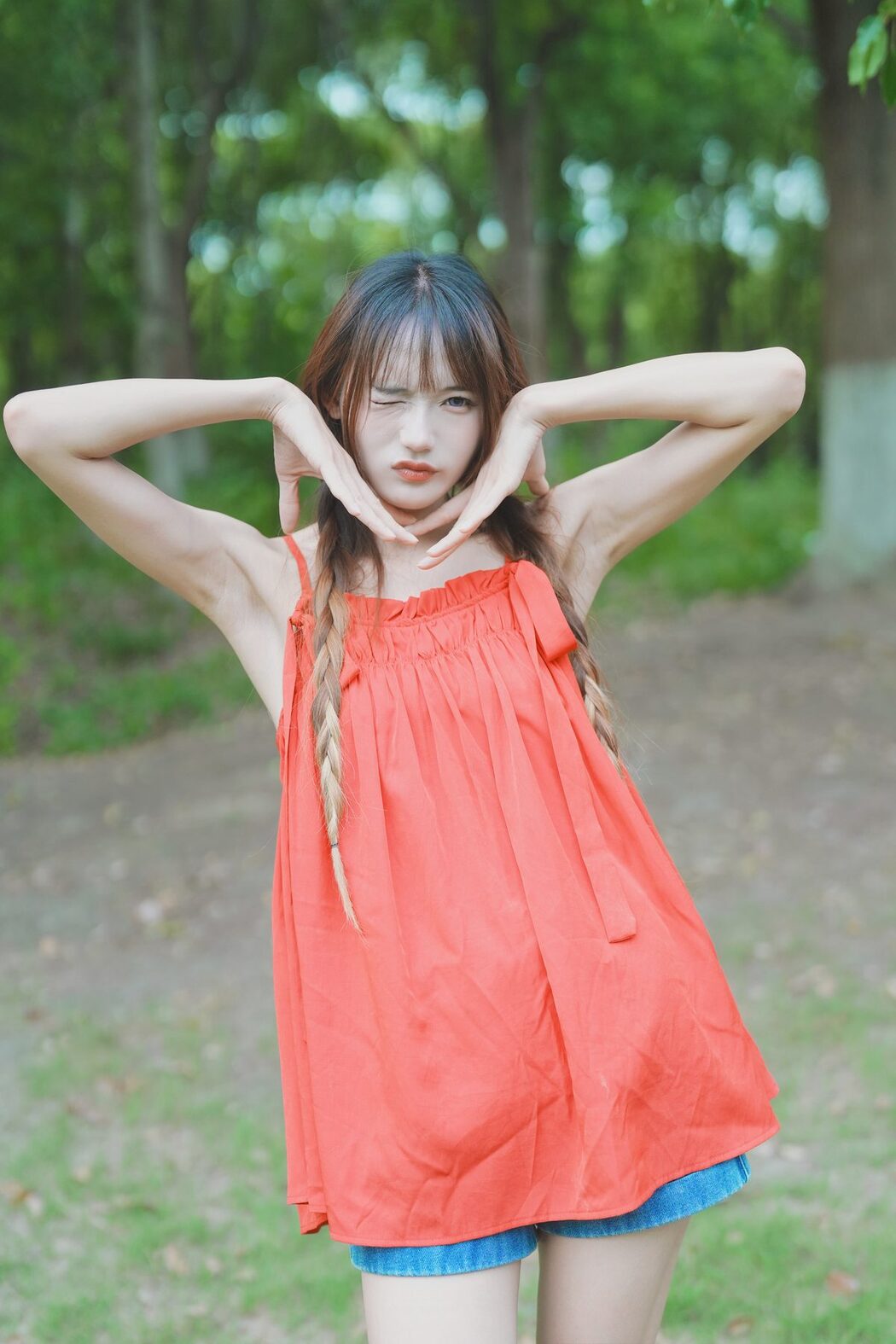 YiTuYu艺图语 Vol.4659 Tu Zi Zzz Bu Chi Hu Luo Bo